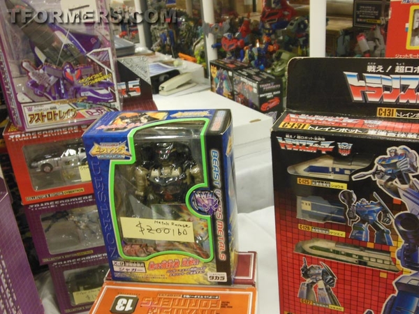 BotCon 2013   The Transformers Convention Dealer Room Image Gallery   OVER 500 Images  (168 of 582)